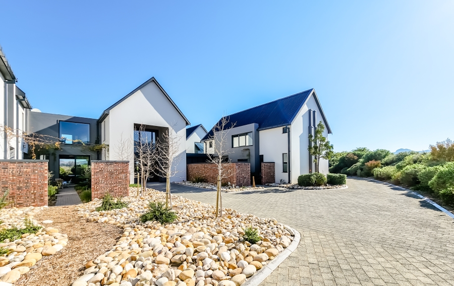 12 Bedroom Property for Sale in Val De Vie Estate Western Cape